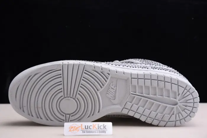 Nike Dunk Low Cactus Plant Flea Market Pure Platinum 