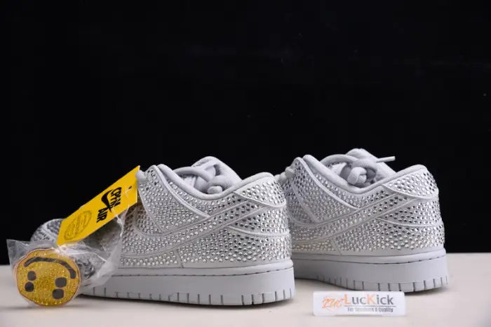 Nike Dunk Low Cactus Plant Flea Market Pure Platinum 