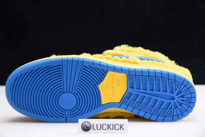GRATEFUL DEAD X NIKE SB DUNK LOW“ YELLOW BEAR” 