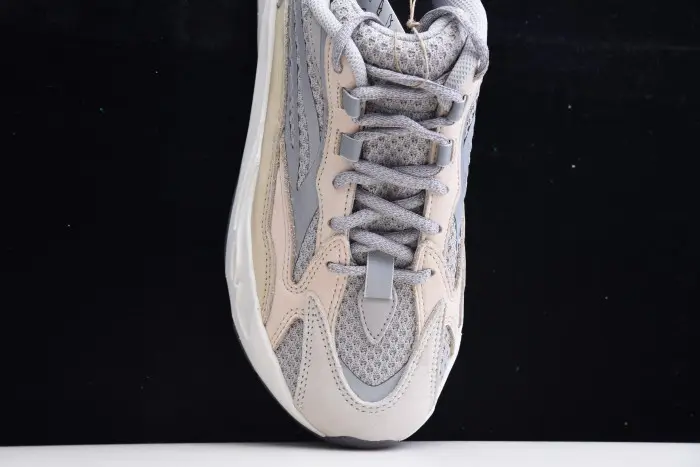 Yeezy Boost 700 V2 Cream 