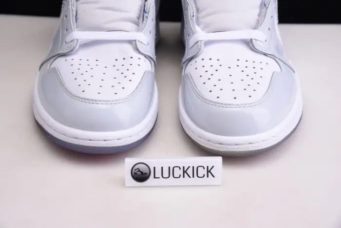 Jordan 1 Retro High Zoom White Racer Blue 