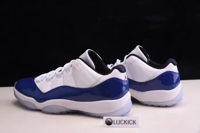 Jordan 11 Retro Low White Concord (W) 
