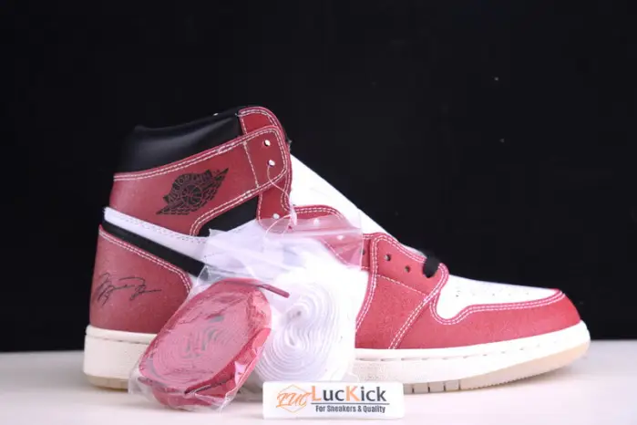Jordan 1 Retro High OG Trophy Room 