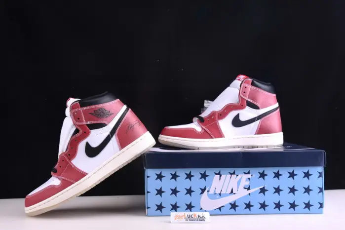 Jordan 1 Retro High OG Trophy Room 