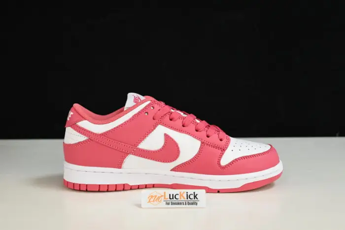 Nk Dunk Low“Raspberry Red” 