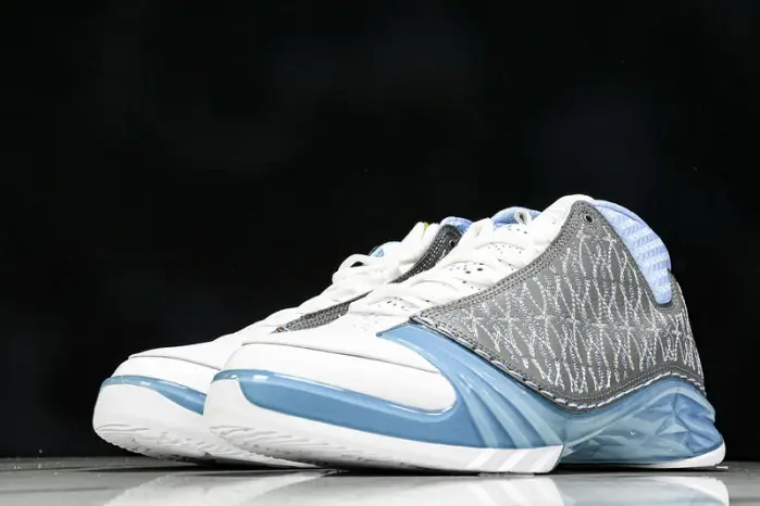 Air Jordan 23  'UNC 