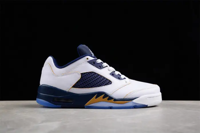 Air Jordan 5 Low 