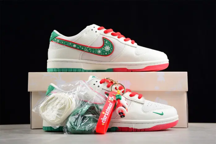 Nike SB Dunk Low 