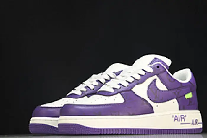 NIKE AIR FORCE 1 