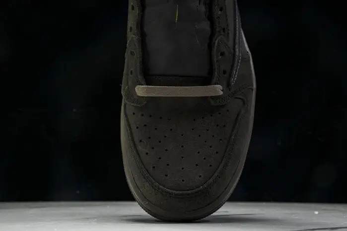 TRAVIS SCOTT X AIR JORDAN 1 LOW OG Velvet Brown 