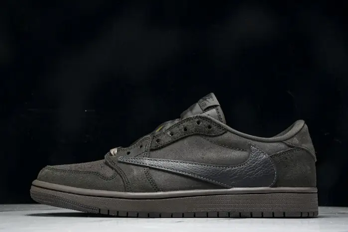 TRAVIS SCOTT X AIR JORDAN 1 LOW OG Velvet Brown 
