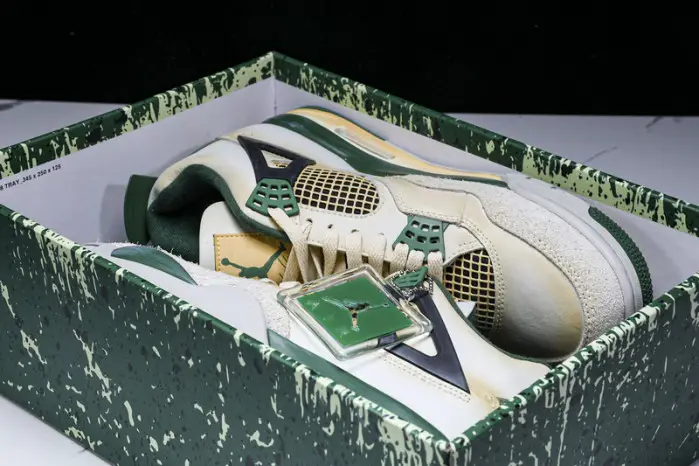 Air Jordan 4 Retro 