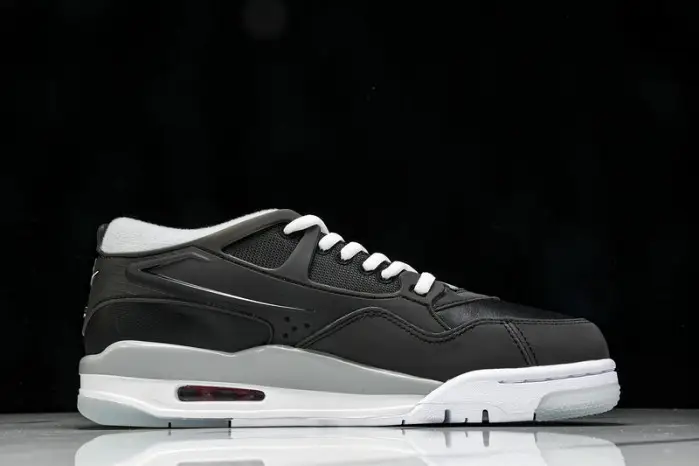 Air Jordan 4  “Remastered” 