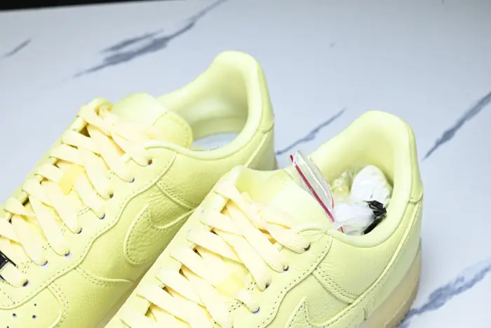 Air Force 1 Low Drake NOCTA Certified Lover Boy Citron Tint 