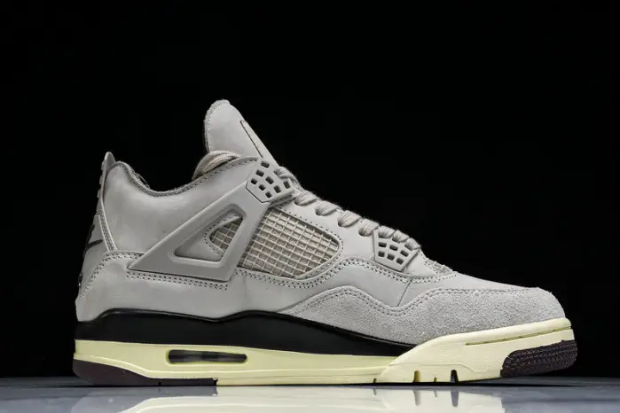 Air Jordan 4   “Fossil Stone” 