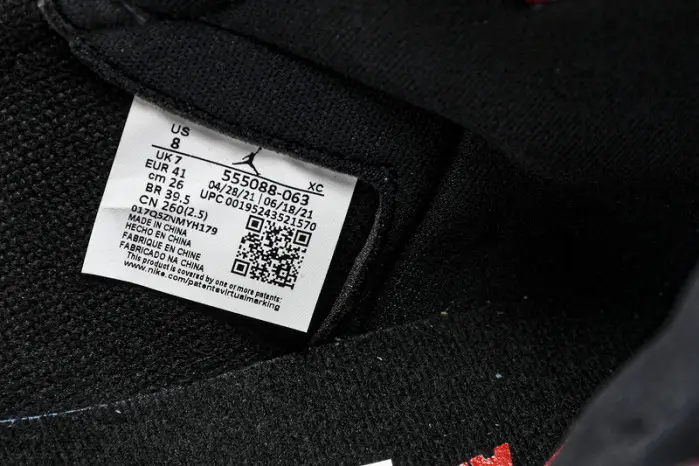 Air Jordan 1 High OG “Bred Patent” 