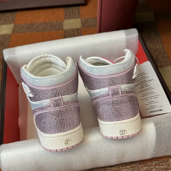 AIR JORDAN DRILL SNEAKERS 