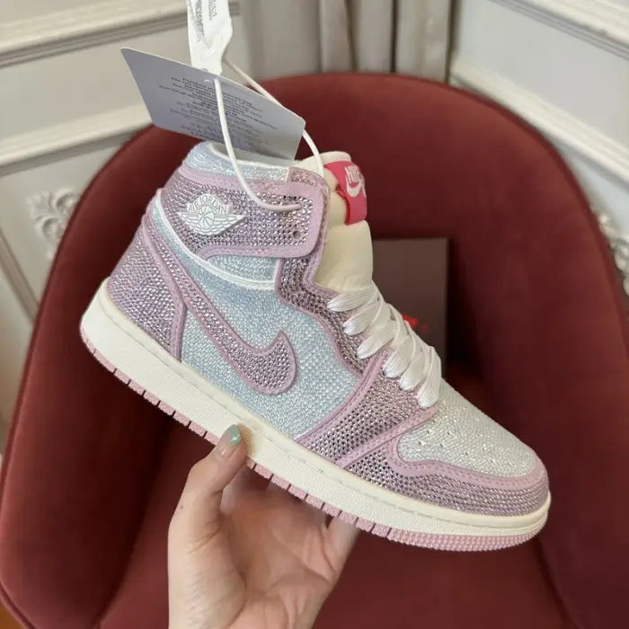 AIR JORDAN DRILL SNEAKERS 