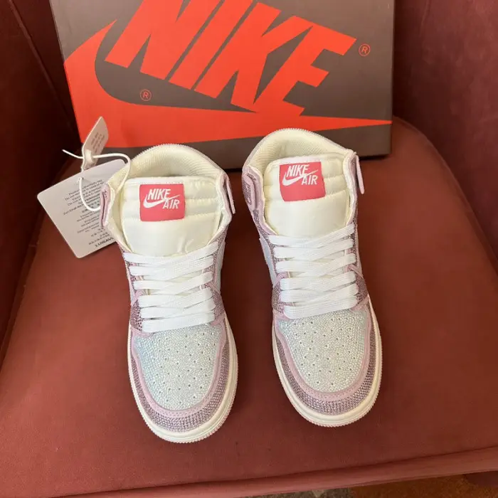AIR JORDAN DRILL SNEAKERS 