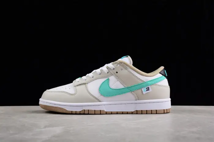 Nike SB Dunk Low GS “Split” 
