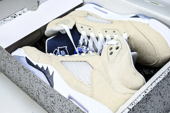 Jordan Air Jordan 5 Retro 