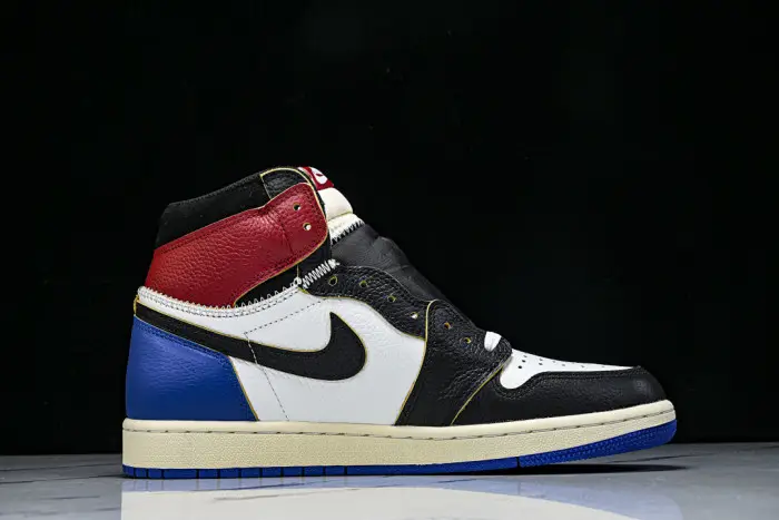 fragment Design x Union x Air Jordan 1 