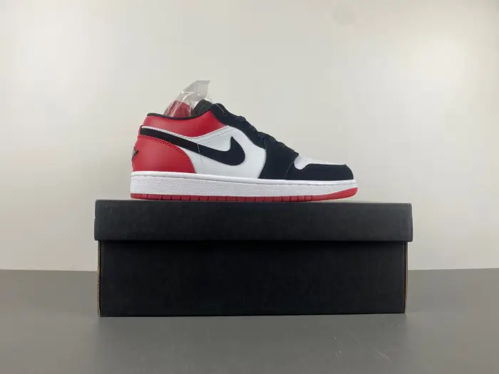 Air Jordan 1 Low OG 