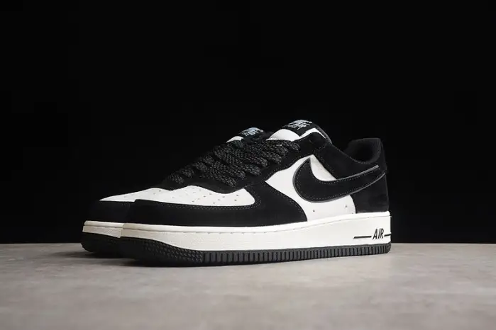 NikeAir Force 1 