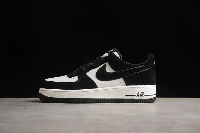 NikeAir Force 1 
