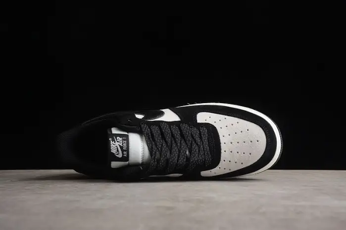 NikeAir Force 1 