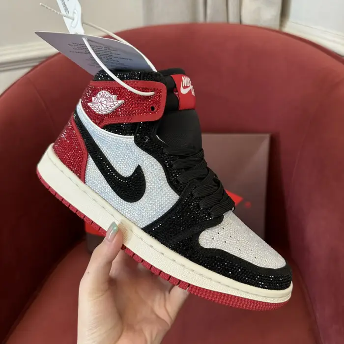 AIR JORDAN DRILL SNEAKERS 
