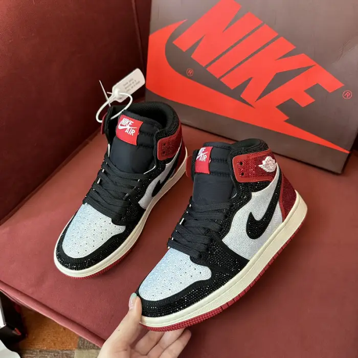 AIR JORDAN DRILL SNEAKERS 