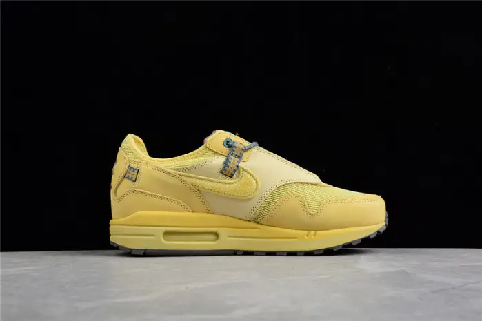 Travis Scott x Nike Air Max 1 Wheat 