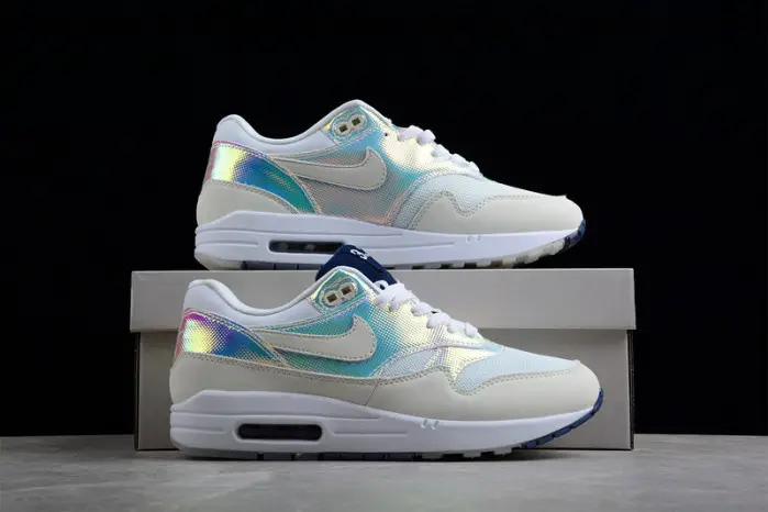 Nike Air Max 1 AMD La Ville Lumière (W) 