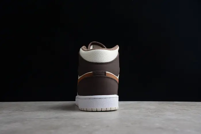 Jordan 1 Mid SE Brown Basalt Oatmeal 