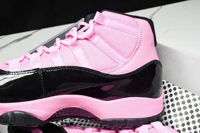 Air Jordan 11 