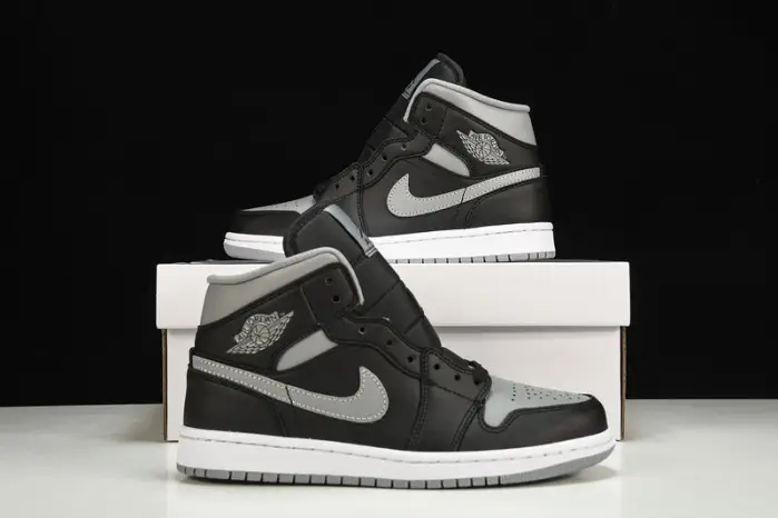 Air Jordan 1 Mid“Shadow” 