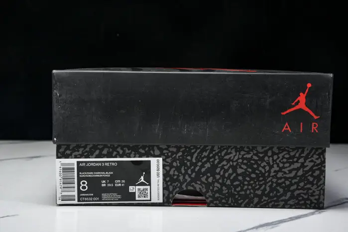 Air Jordan 3 WMNS Black Cat 