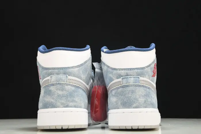 JORDAN 1 MID FRENCH BLUE FIRE RED 