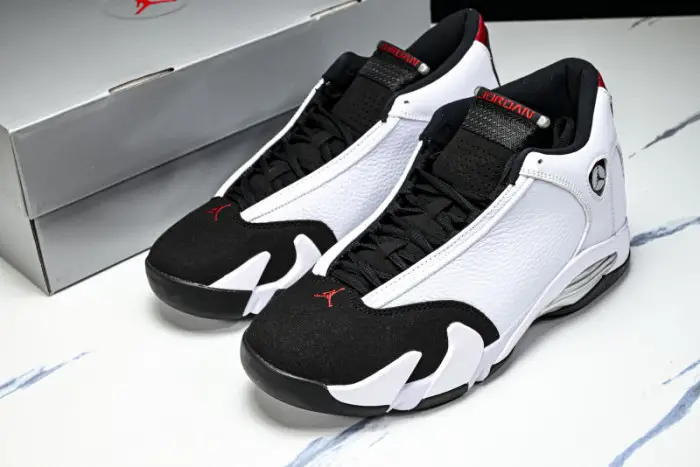Air Jordan 14 “Black Toe” 