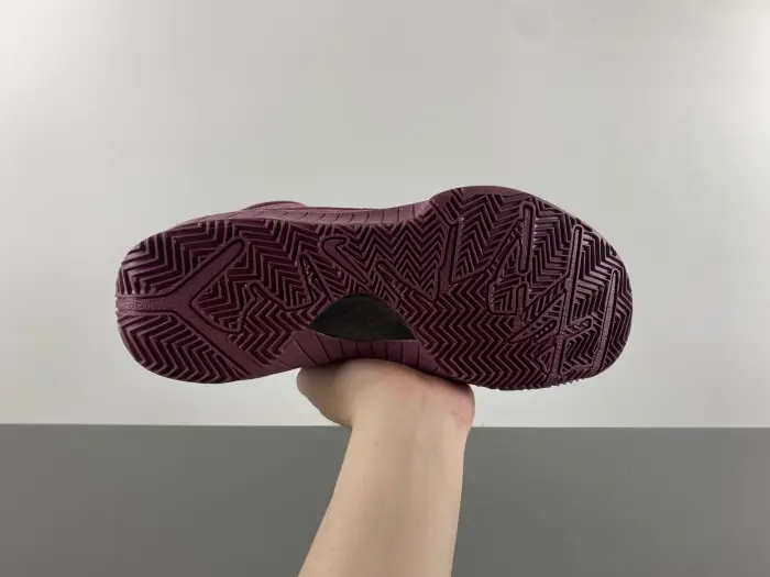 Nike Kobe  4 Protro 