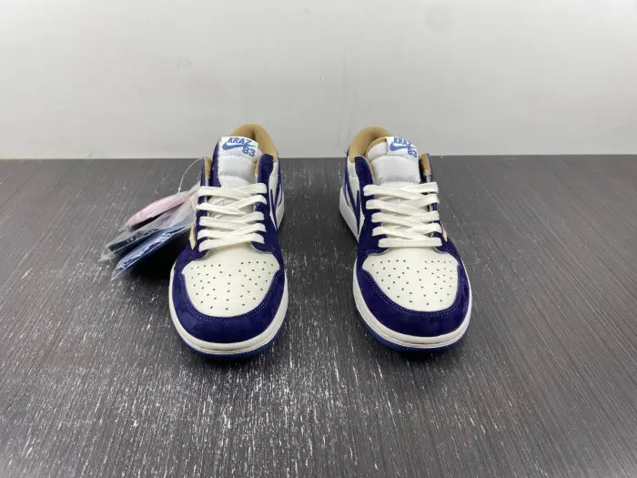 Travis Scott x Air Jordan 1 Low 