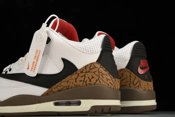 Travis Scott x Air Jordan 3 “Palomino” 