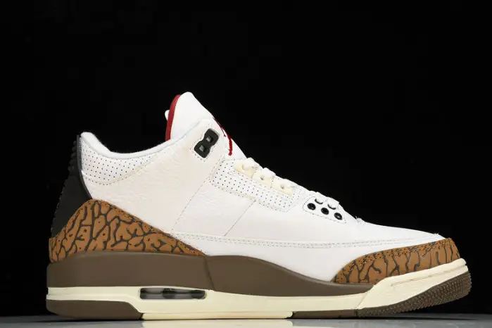 Travis Scott x Air Jordan 3 “Palomino” 