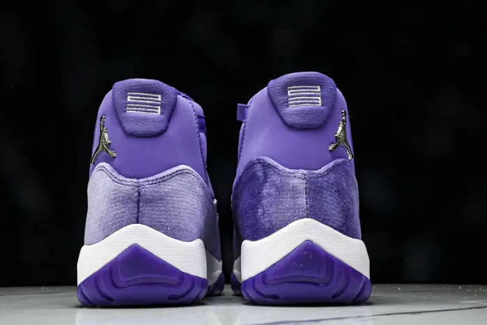 Air Jordan 11 