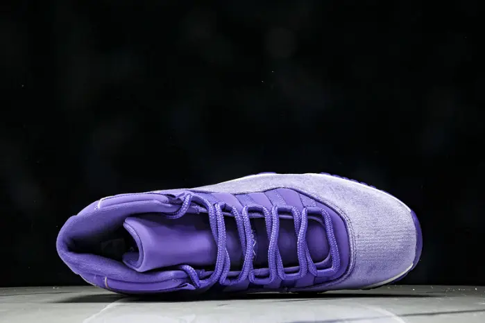 Air Jordan 11 