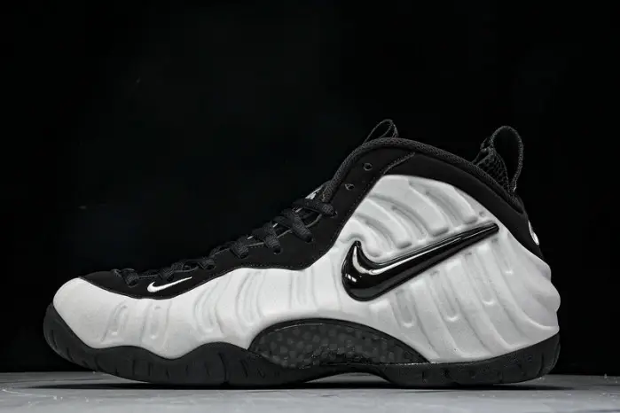 Nike Air Foamposite One “Wolf Grey” 