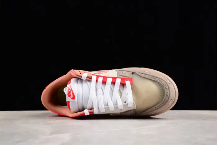 Nike SB Dunk Low 