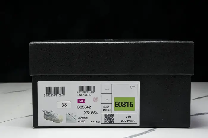 Air Jordan 1 Low  SE Black Toe 