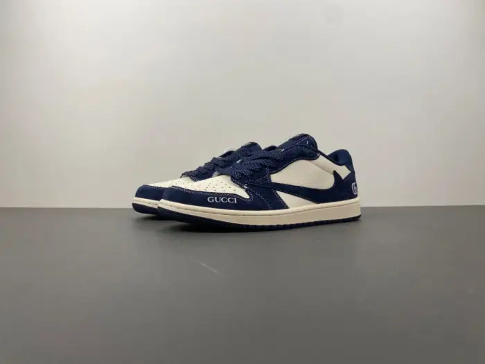 Travis Scott  Air Jordan 1 Low x GUCCI 